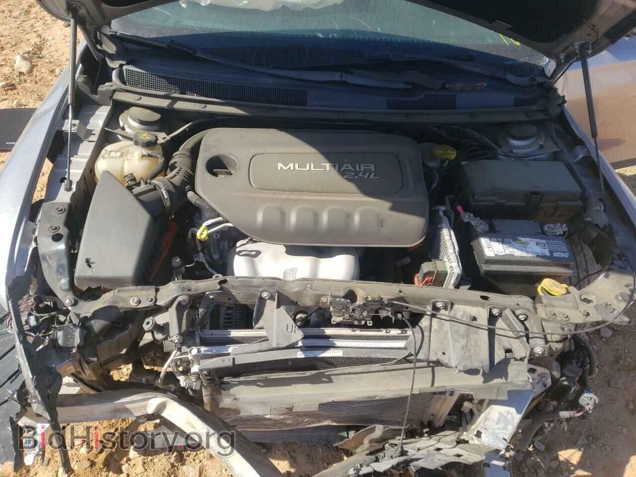 2016 CHRYSLER 200 - VIN: 1C3CCCAB8GN169545 - Фото 7