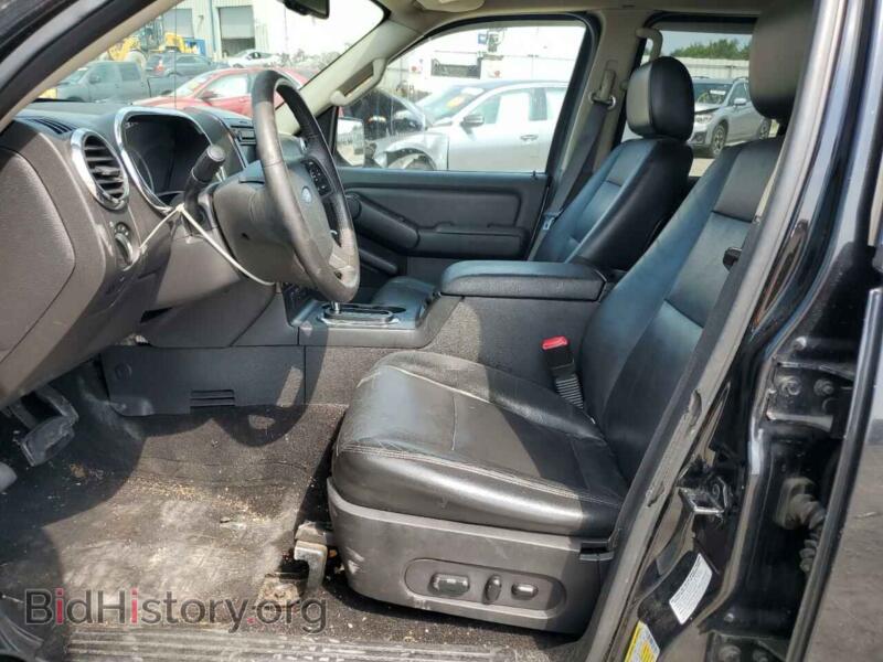 2007 Ford EXPLORER (VIN 1FMEU75897UB15681) — photo 7 of 13