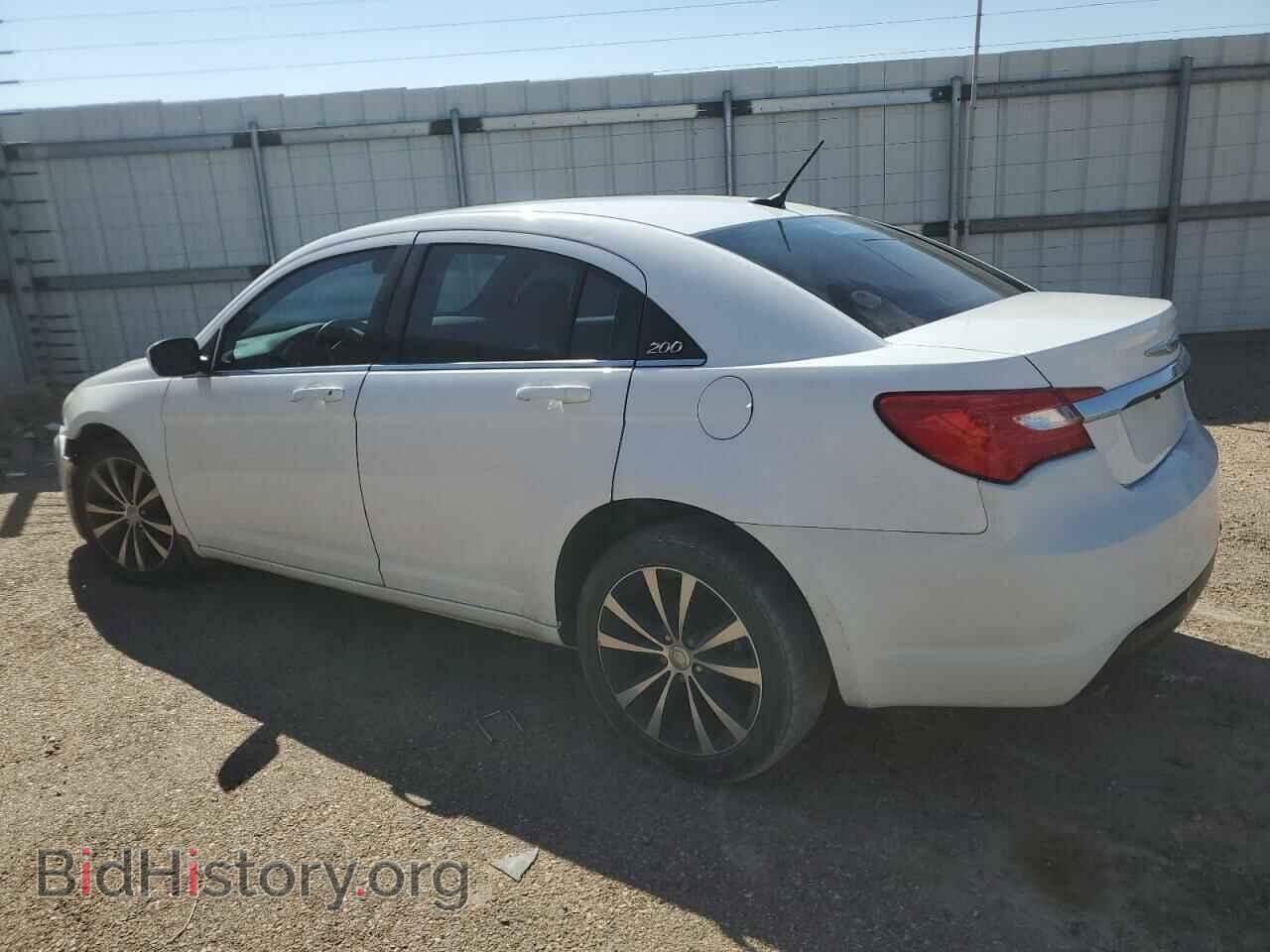 2014 CHRYSLER 200 - VIN: 1C3CCBBG3EN117936 - Фото 2