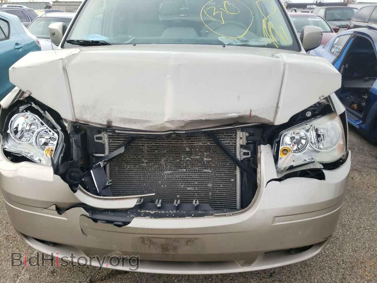 2009 CHRYSLER MINIVAN - VIN: 2A8HR54159R633551 - Фото 7