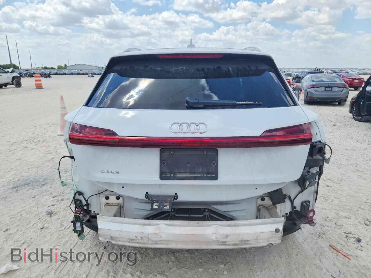 2019 AUDI E-TRON - VIN: WA1LAAGE6KB023639 - Photo 6