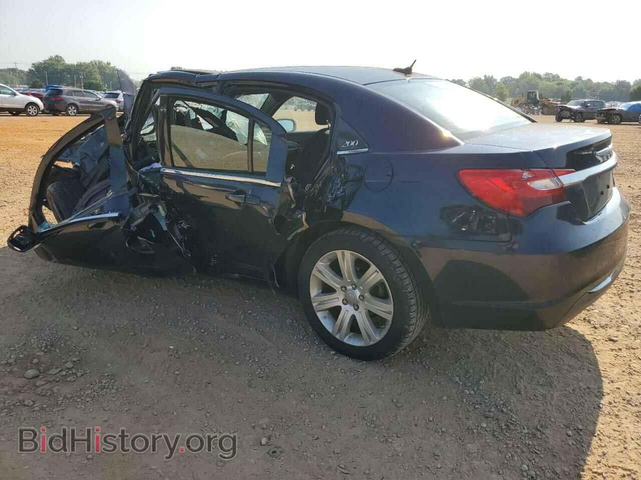 2012 CHRYSLER 200 - VIN: 1C3CCBBG1CN210385 - Фото 2