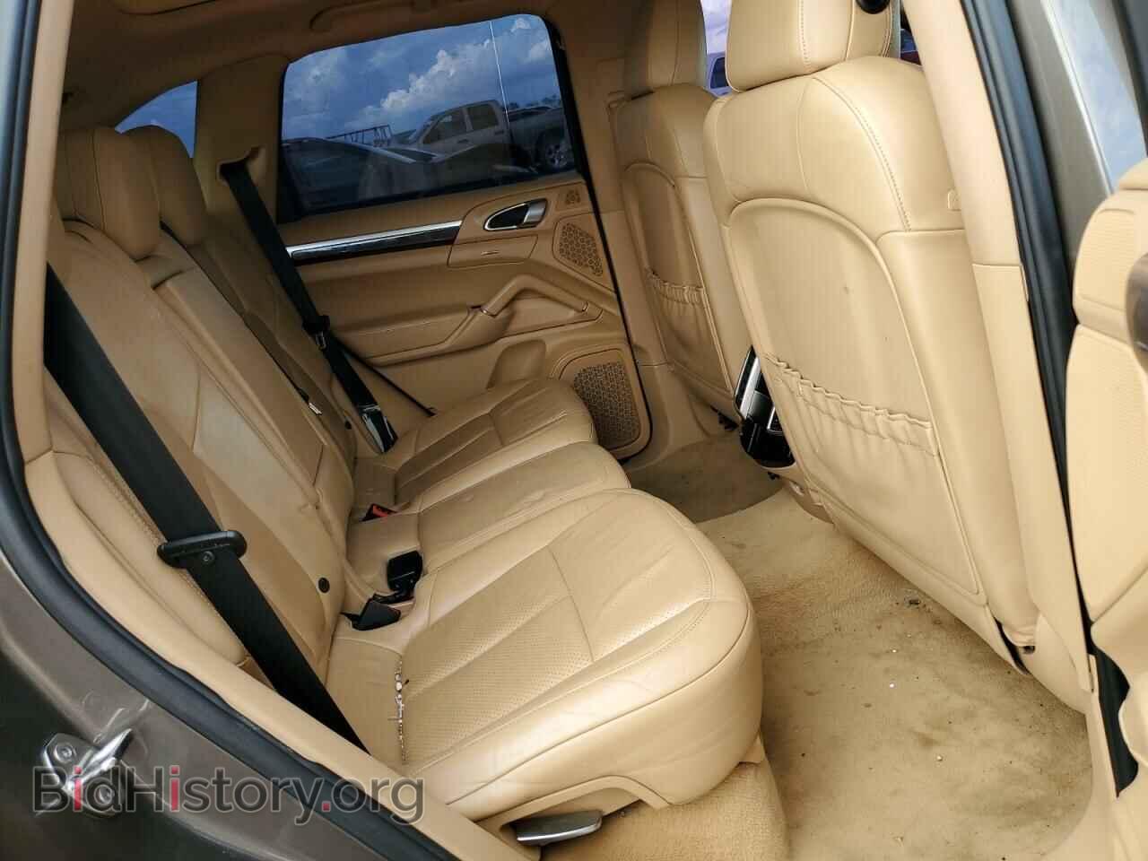 2011 PORSCHE CAYENNE - VIN: WP1AE2A21BLA93676 - Фото 6