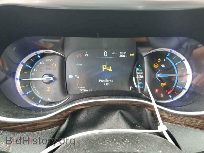2021 Chrysler PACIFICA (VIN 2C4RC1N74MR544197) — photo 9 of 14