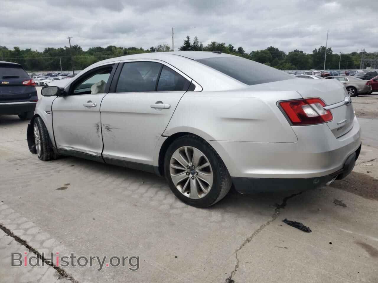 2011 FORD TAURUS - VIN: 1FAHP2FW1BG155663 - Фото 2