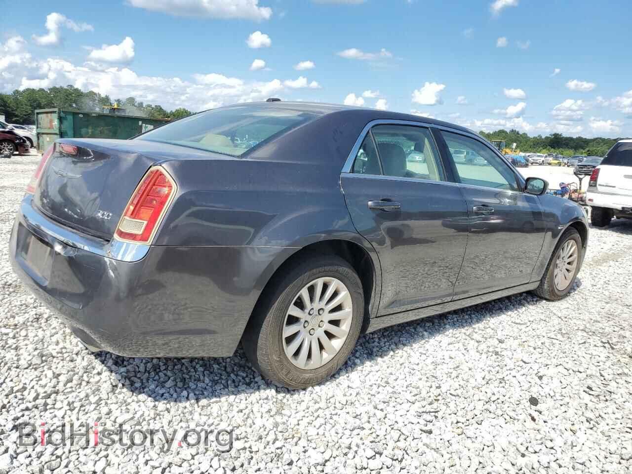 2013 CHRYSLER 300 - VIN: 2C3CCAAG3DH743070 - Фото 3