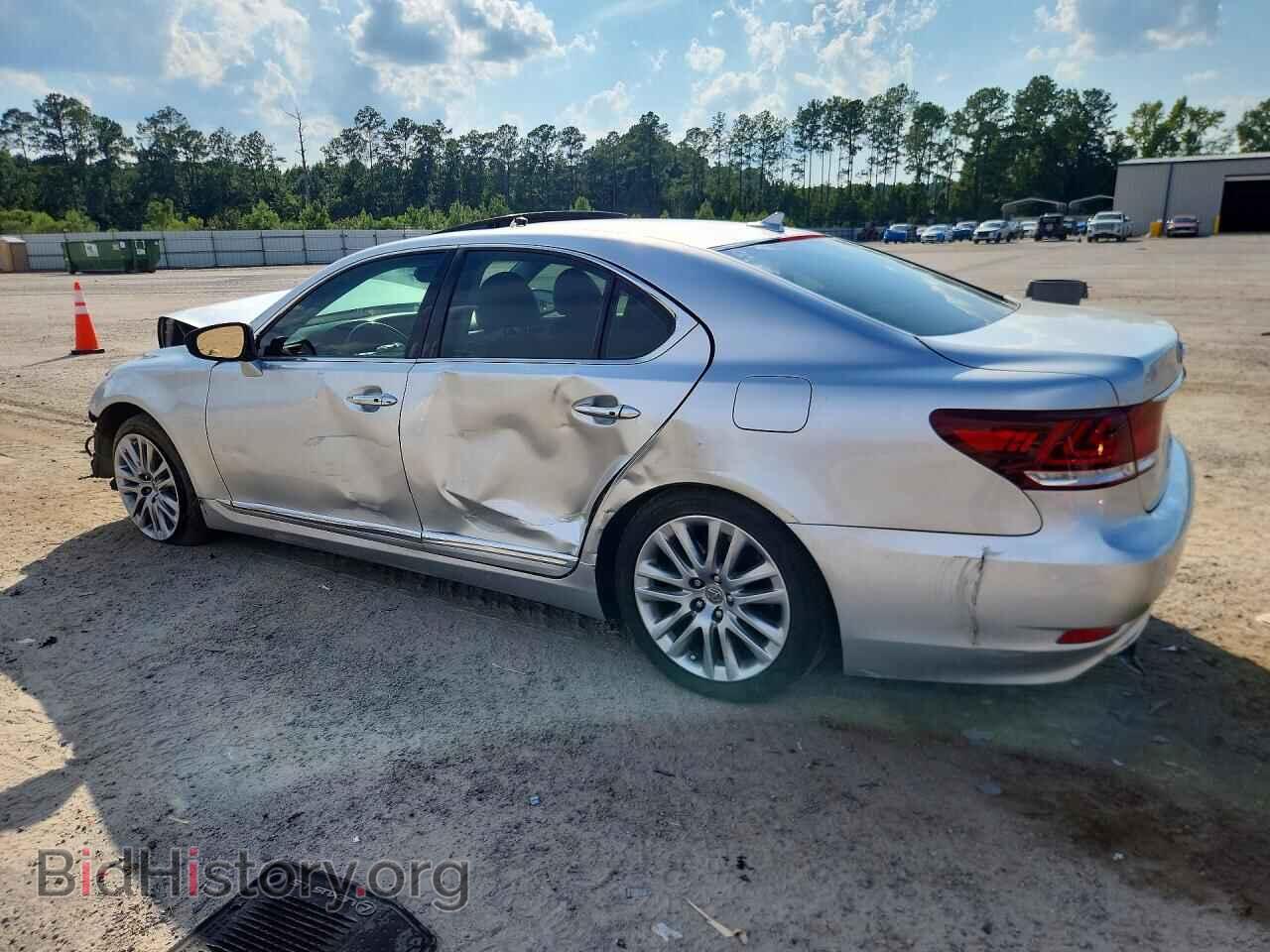 2013 LEXUS LS460 - VIN: JTHCL5EF7D5018193 - Photo 2