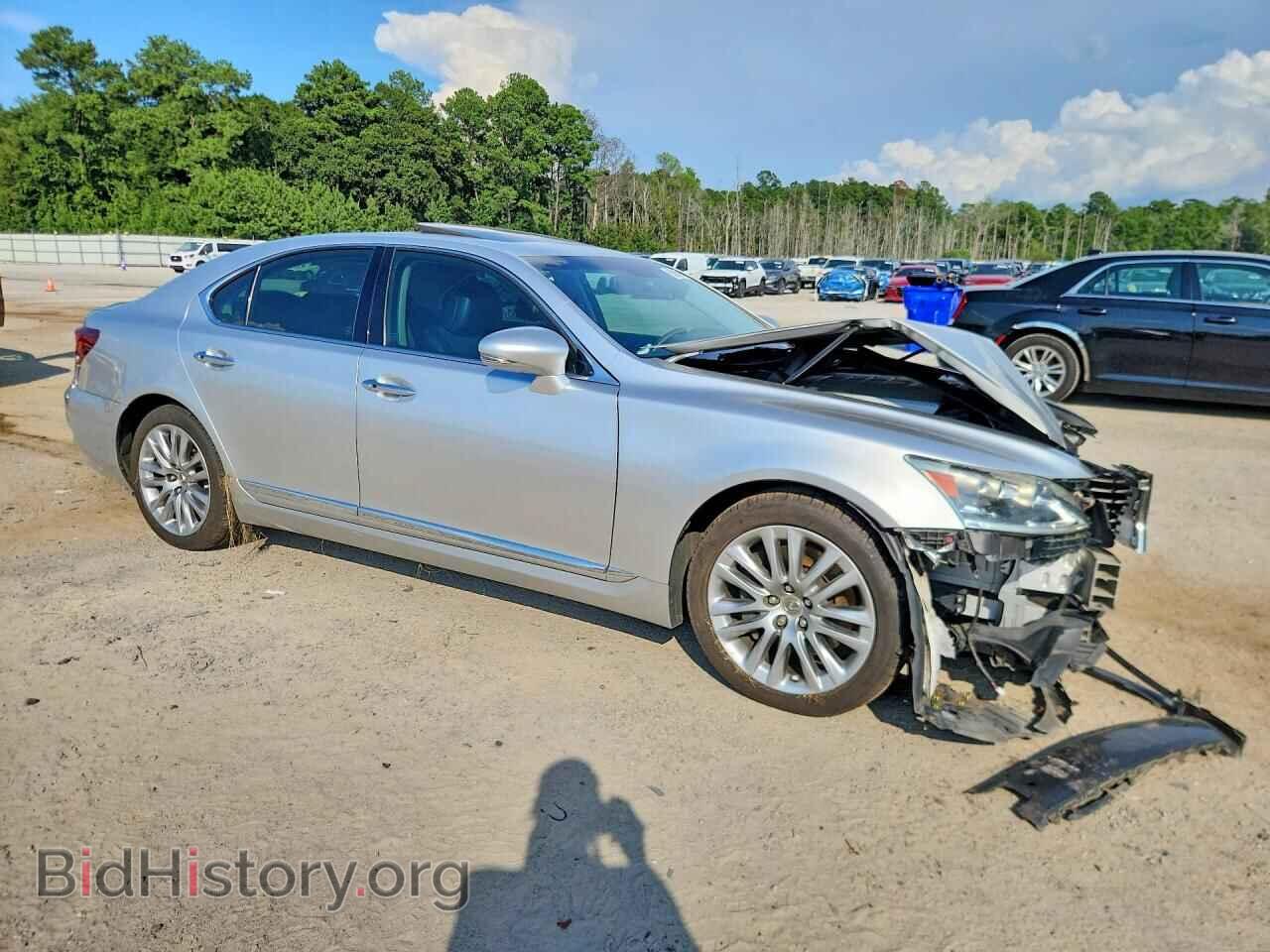 2013 LEXUS LS460 - VIN: JTHCL5EF7D5018193 - Photo 4