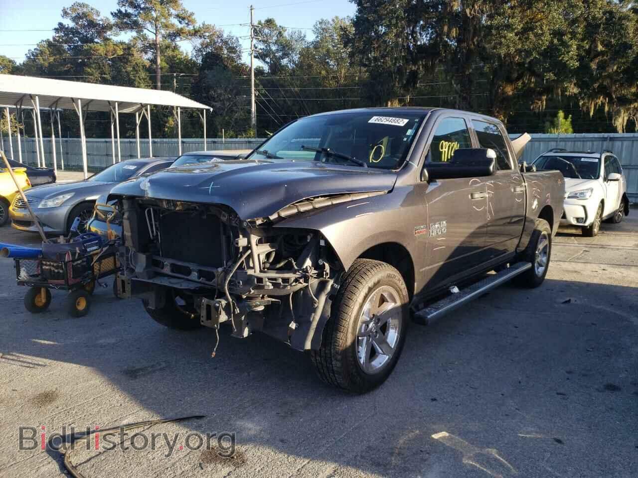 2017 RAM 1500 - VIN: 1C6RR6KTXHS833822 - Фото 2