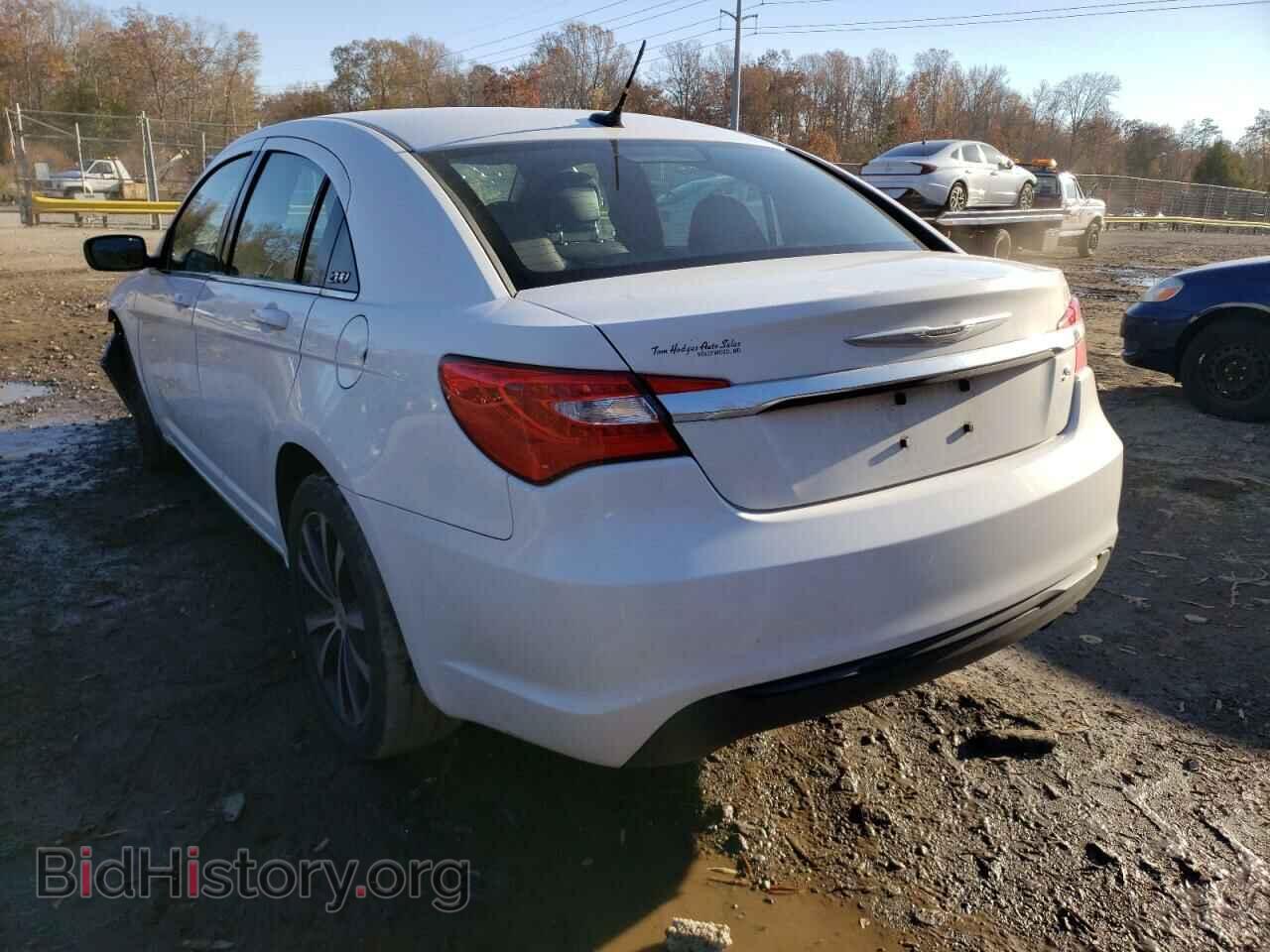 2014 CHRYSLER 200 - VIN: 1C3CCBBB2EN107516 - Фото 3