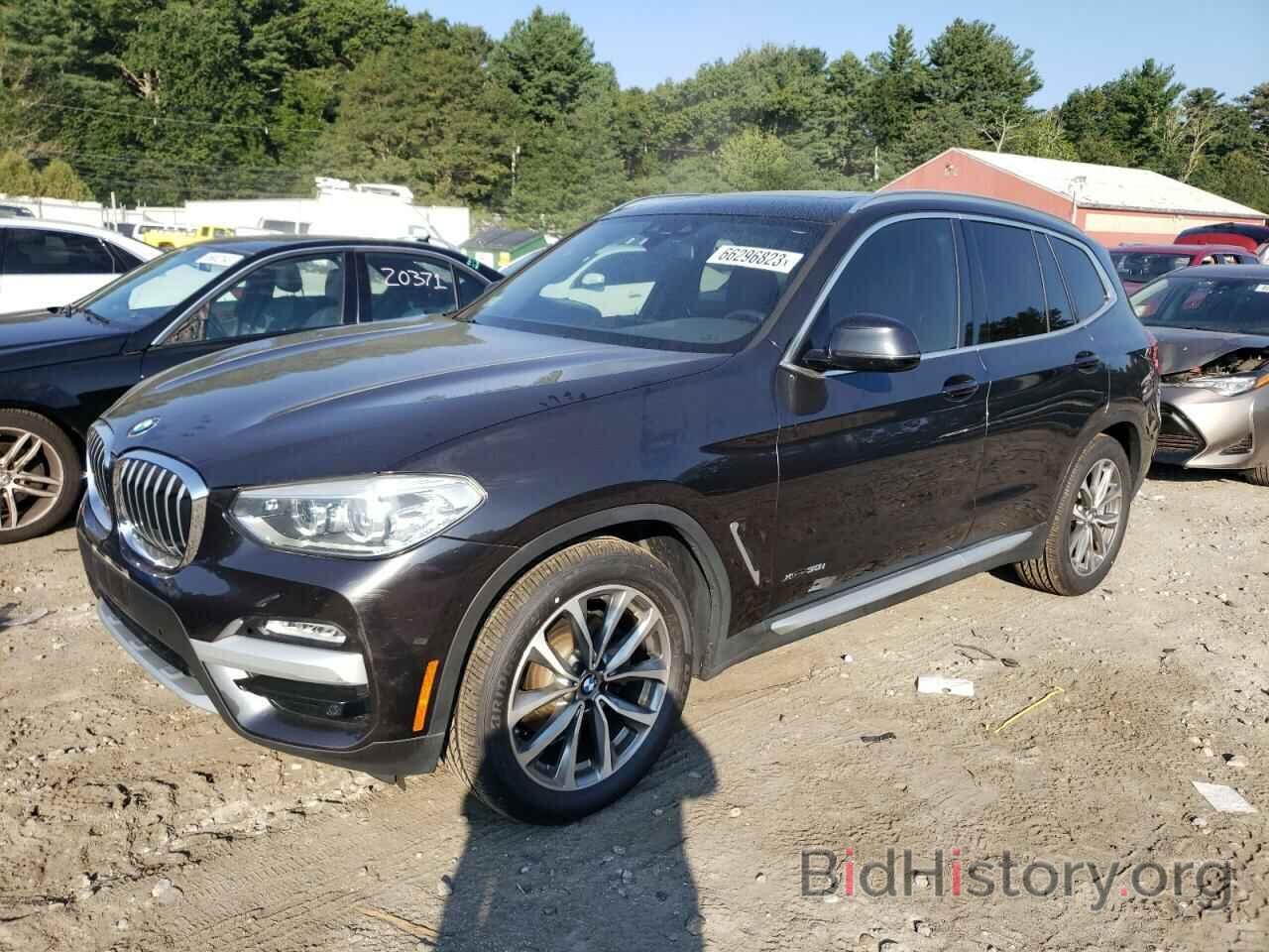 Фотография 5UXTR9C50JLD60952 - BMW X3 2018