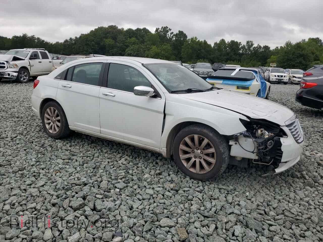 2013 CHRYSLER 200 - VIN: 1C3CCBCG7DN507242 - Фото 4