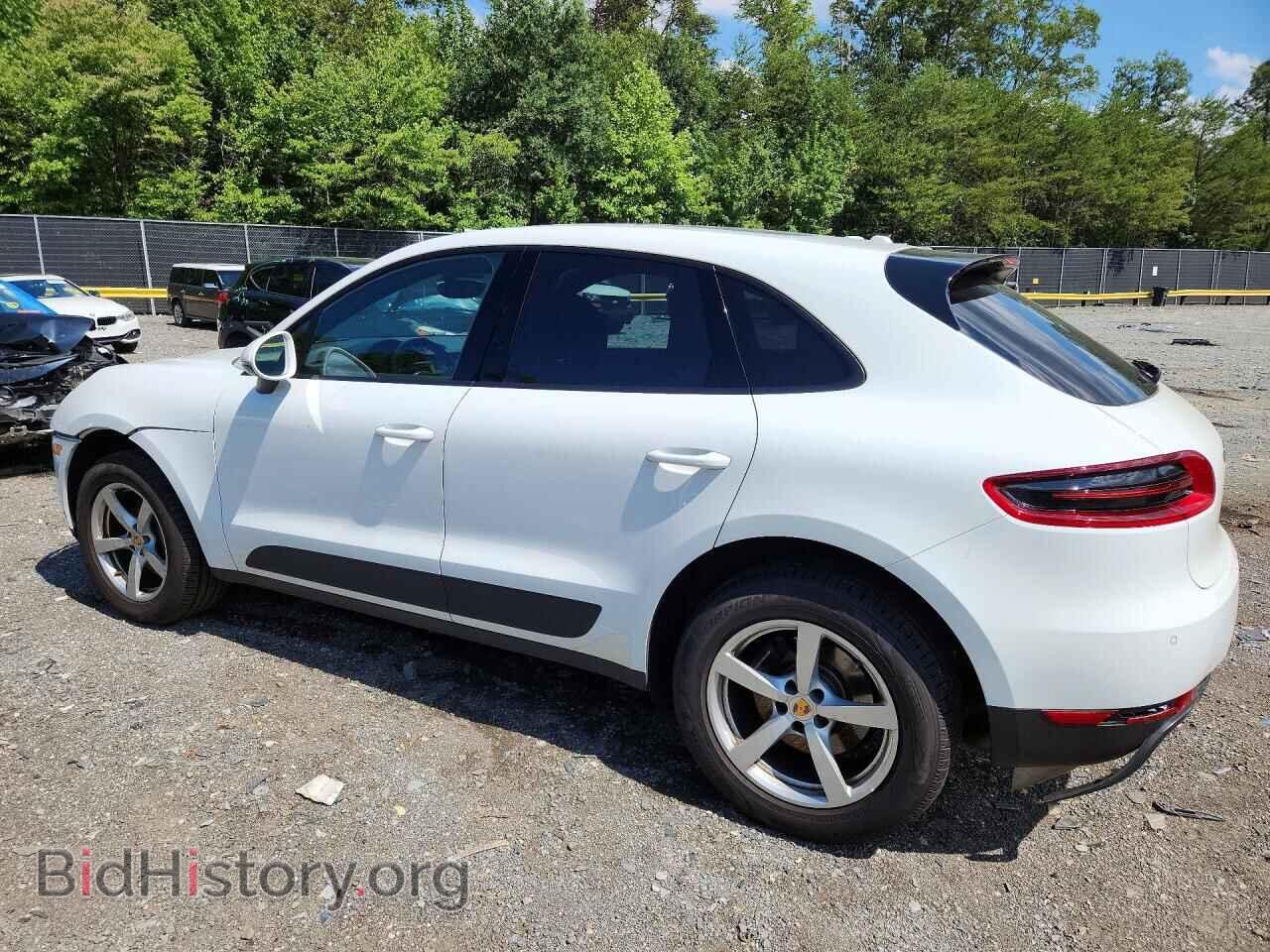 2018 PORSCHE MACAN - VIN: WP1AA2A50JLB04414 - Photo 2