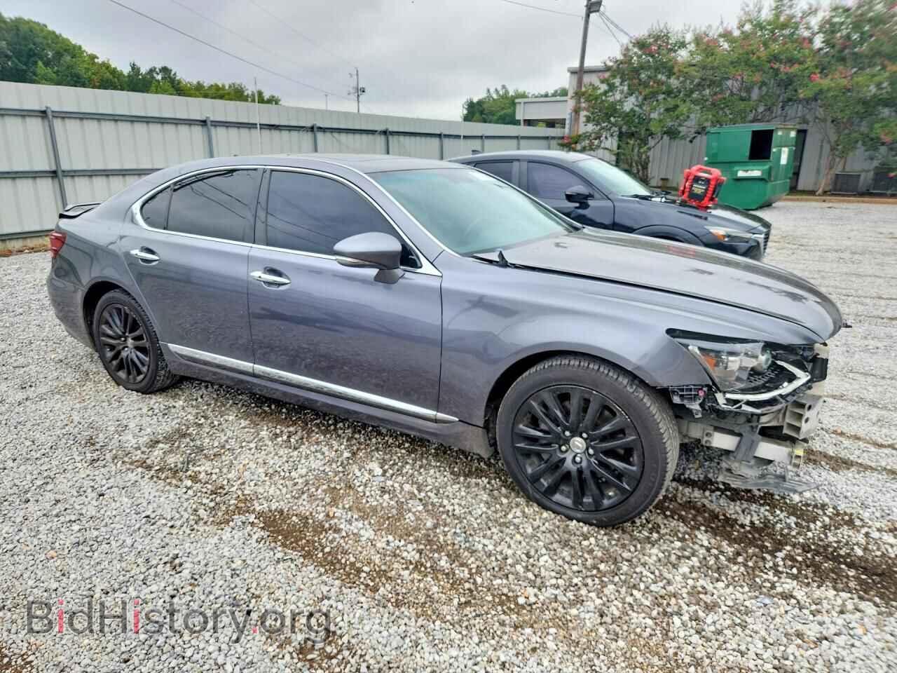 2013 LEXUS LS460 - VIN: JTHBL5EF8D5124941 - Photo 4