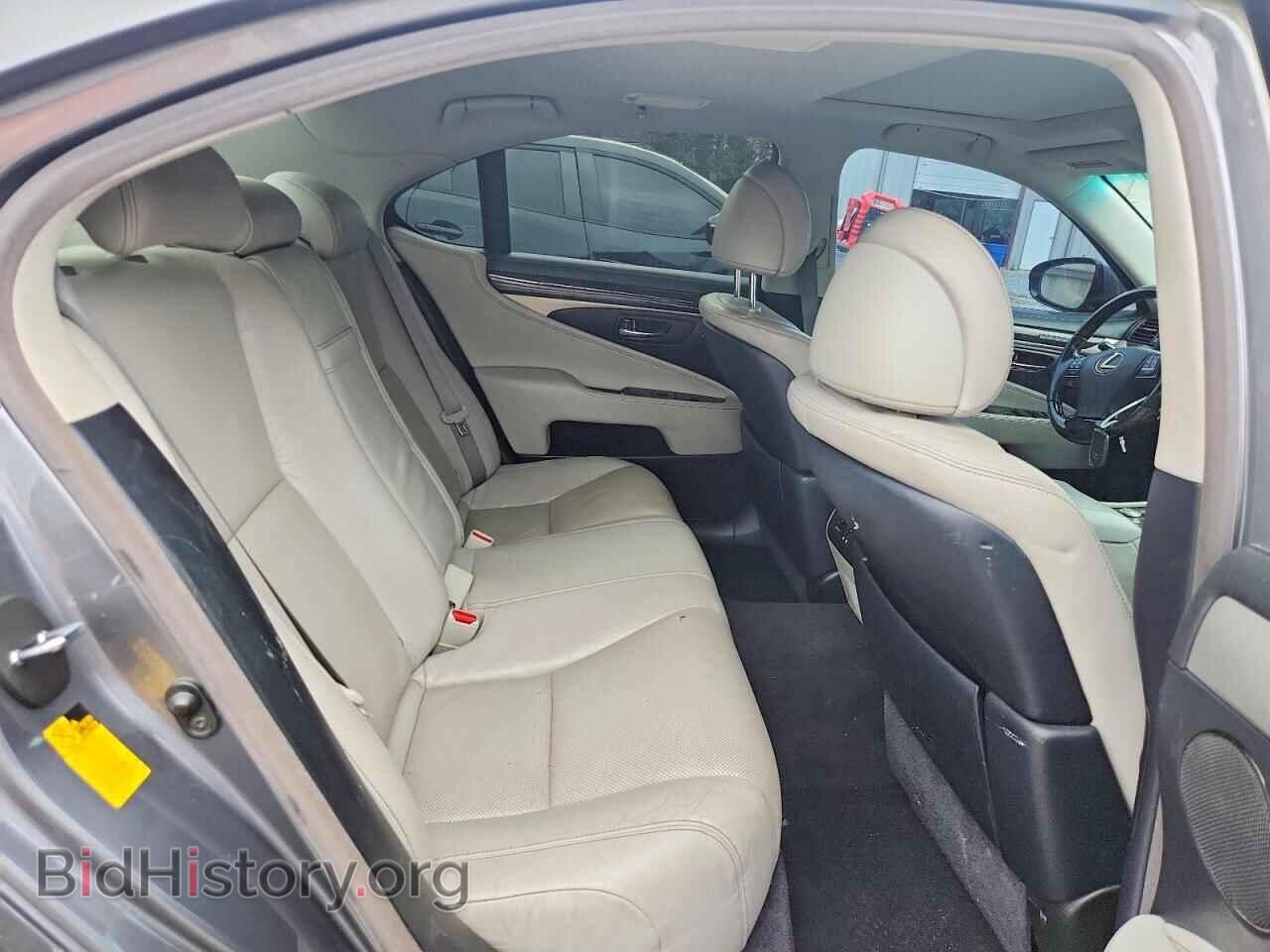 2013 LEXUS LS460 - VIN: JTHBL5EF8D5124941 - Photo 10