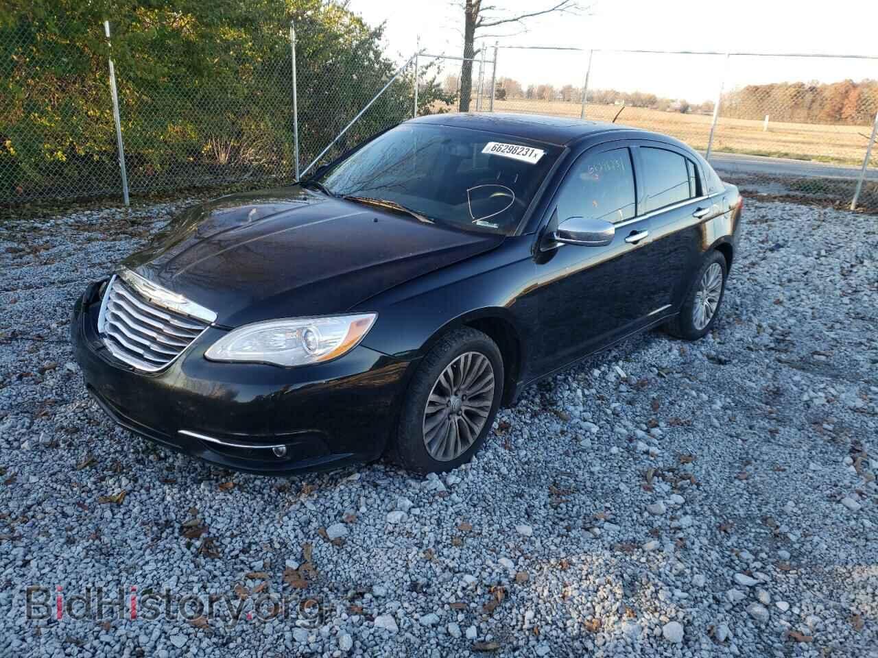 2011 CHRYSLER 200 - VIN: 1C3BC2FB7BN597016 - Фото 2
