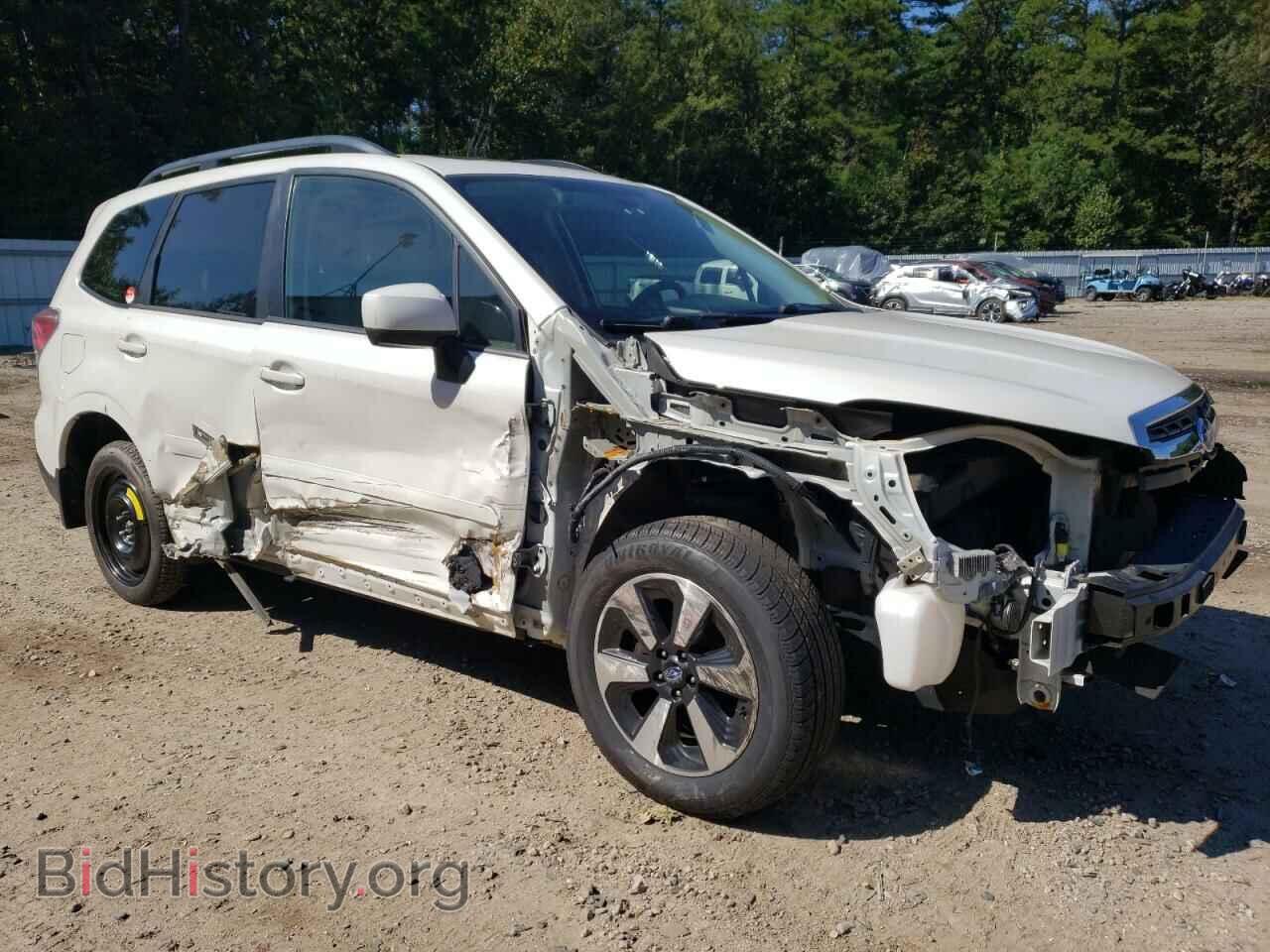 2017 SUBARU FORESTER - VIN: JF2SJAGC1HH495545 - Фото 4