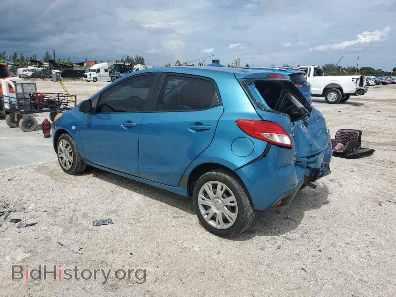 2011 MAZDA 2 - VIN: JM1DE1HY4B0110569 - Фото 2