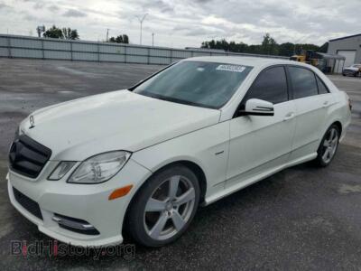 2012 Mercedes-Benz E-CLASS E 350, белый — VIN WDDHF5KB2CA560748, Copart