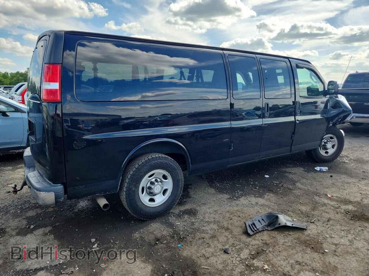 2018 CHEVROLET EXPRESS - VIN: 1GAZGPFG8J1261963 - Фото 3