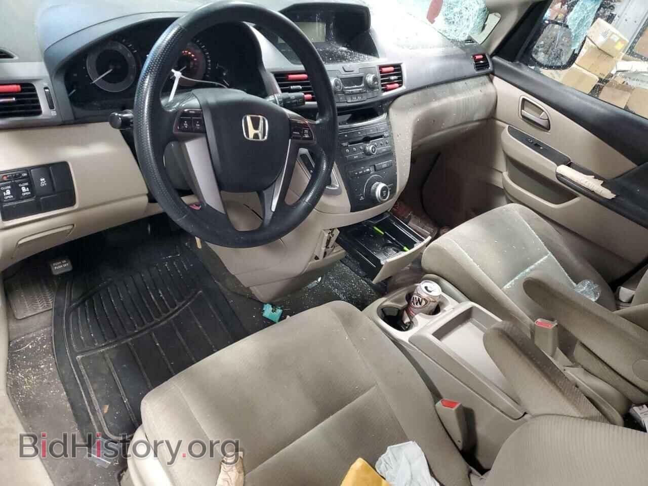 2011 HONDA All Models - VIN: 5FNRL5H40BB032440 - Photo 8