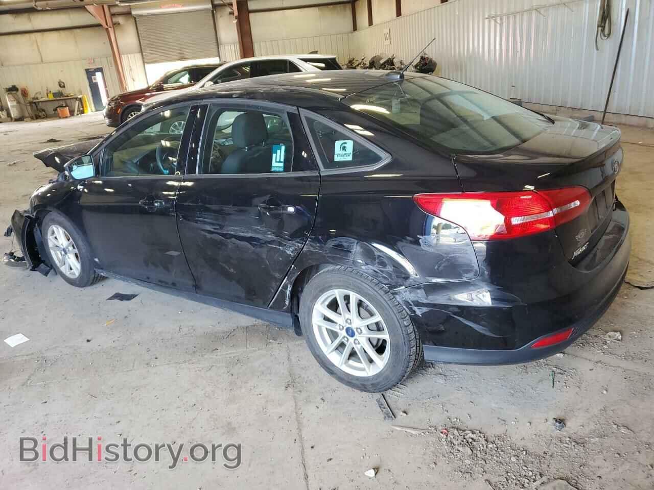 2016 FORD FOCUS - VIN: 1FADP3F2XGL252277 - Фото 2
