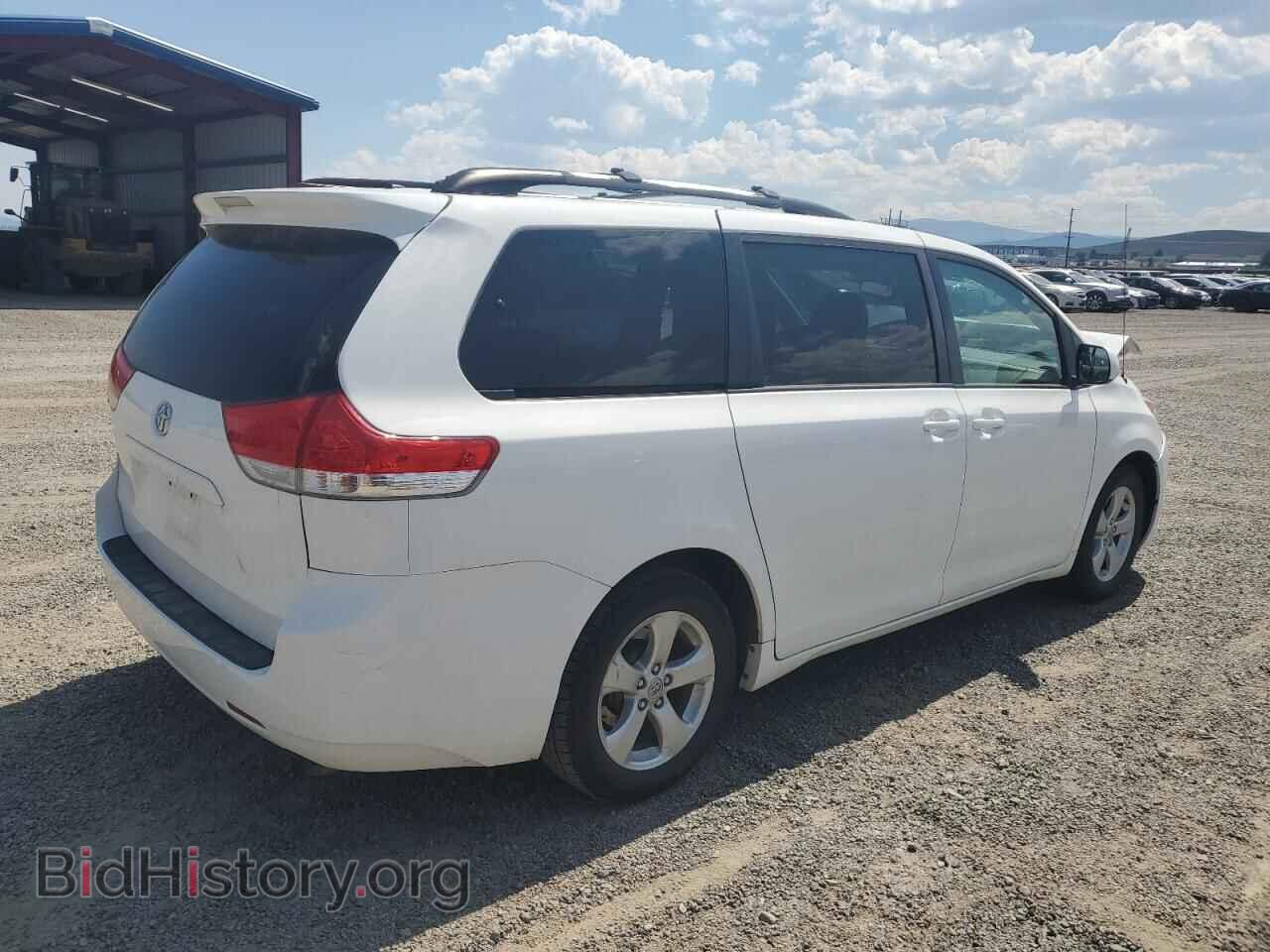 2014 TOYOTA All Models - VIN: 5TDKK3DC4ES407042 - Фото 3