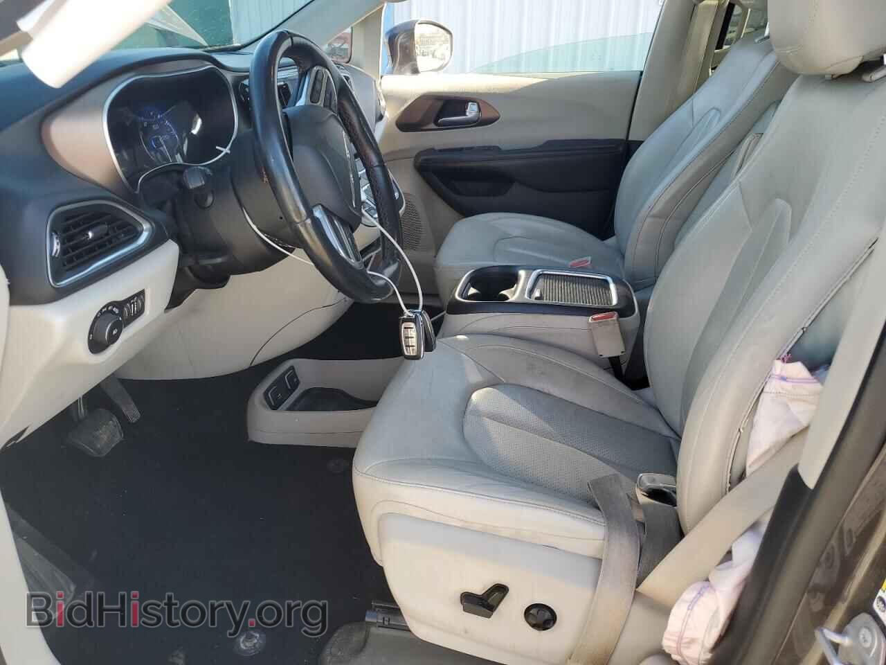 2017 CHRYSLER PACIFICA - VIN: 2C4RC1EG2HR541739 - Photo 7