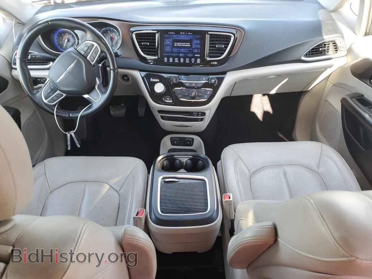 2017 CHRYSLER PACIFICA - VIN: 2C4RC1EG2HR541739 - Photo 8