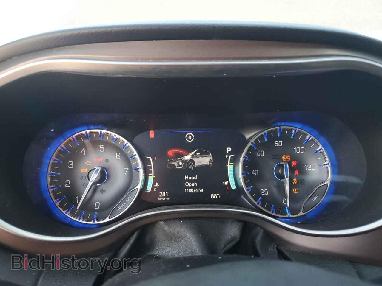 2017 CHRYSLER PACIFICA - VIN: 2C4RC1EG2HR541739 - Photo 9