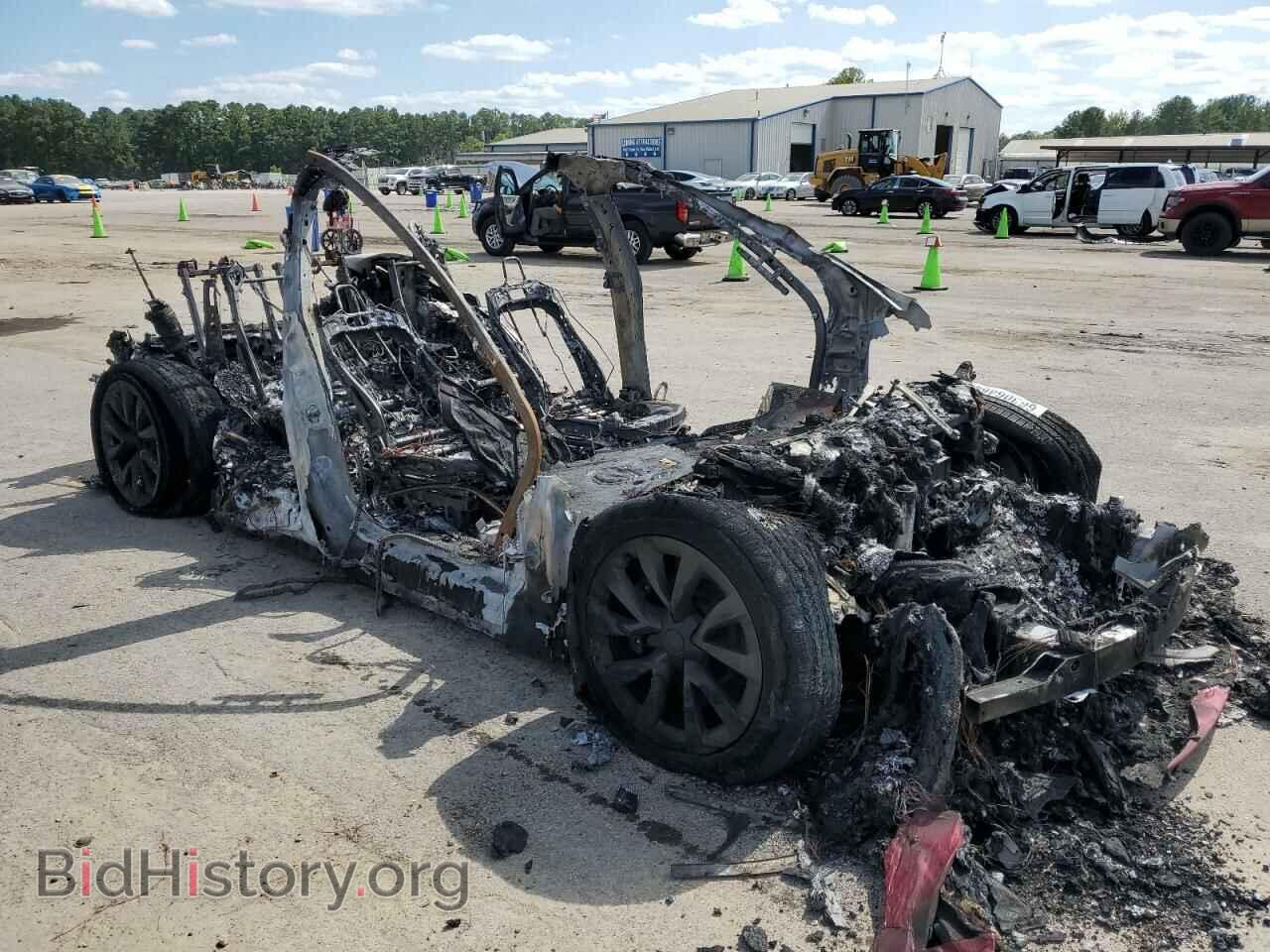 2023 TESLA MODEL X - VIN: 7SAXCBE5XPF420630 - Photo 4