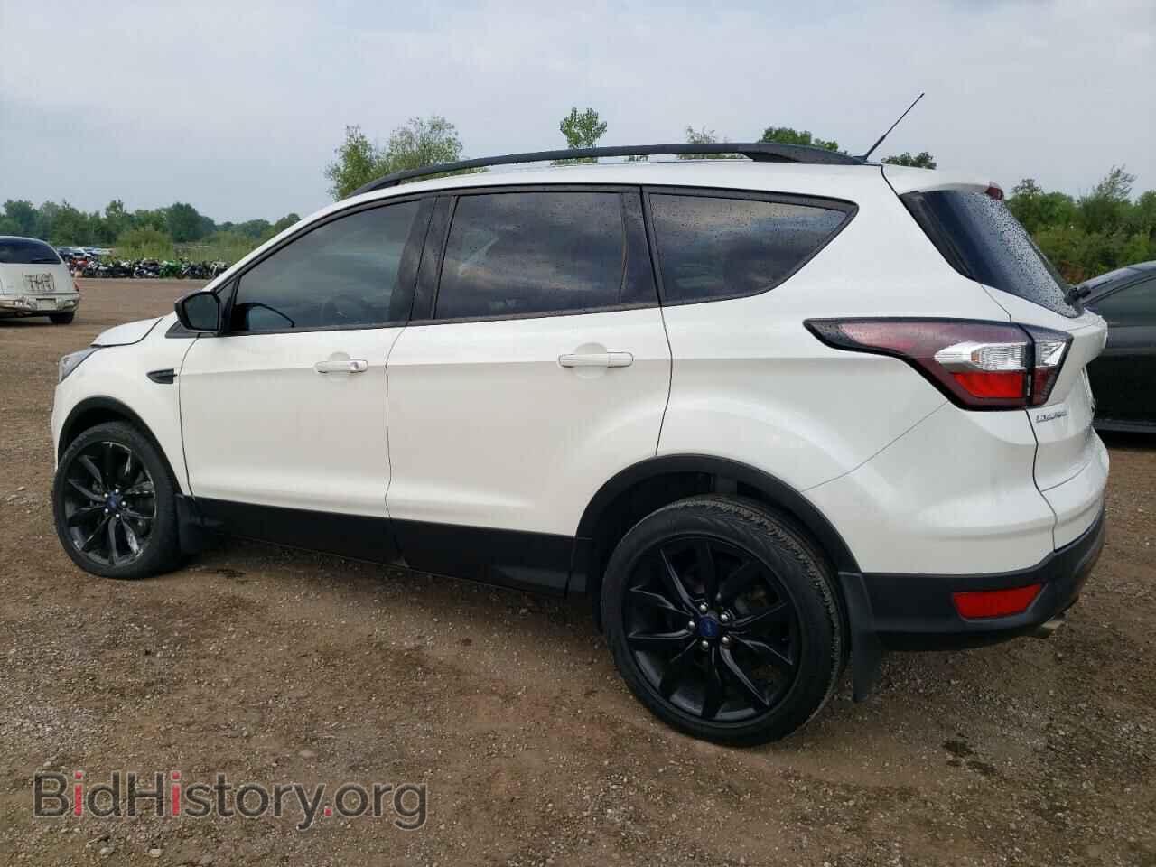 2017 FORD ESCAPE - VIN: 1FMCU9GD9HUC46091 - Фото 2