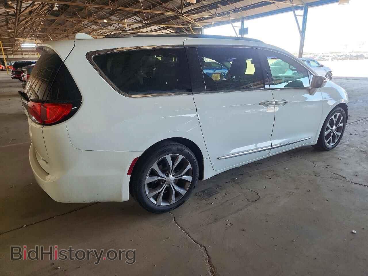 2018 CHRYSLER PACIFICA - VIN: 2C4RC1GG0JR186508 - Photo 3