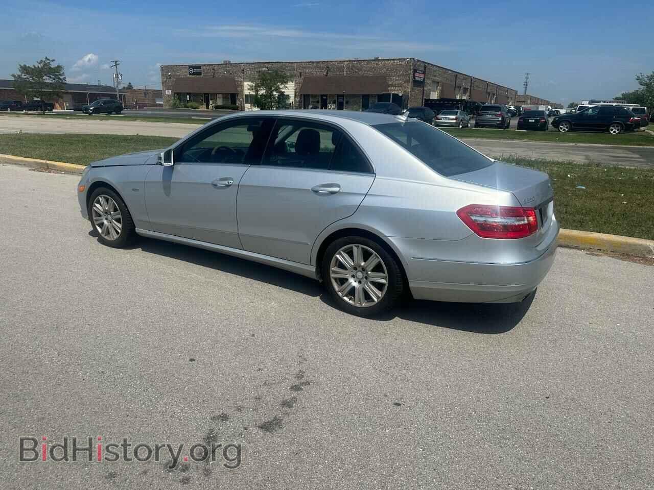 2012 MERCEDES-BENZ E-CLASS - VIN: WDDHF8JB8CA599637 - Фото 3