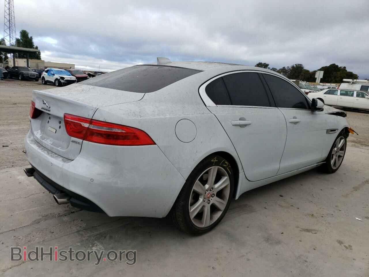 2017 JAGUAR XE - VIN: SAJAE4BG8HA948144 - Фото 3