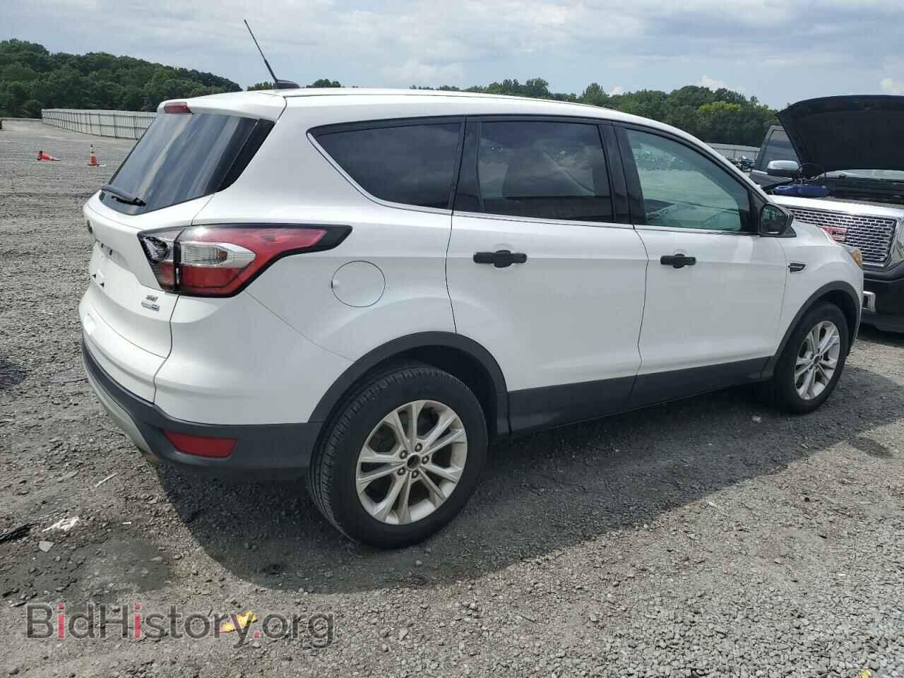 2017 FORD ESCAPE - VIN: 1FMCU9GD7HUB90166 - Фото 3