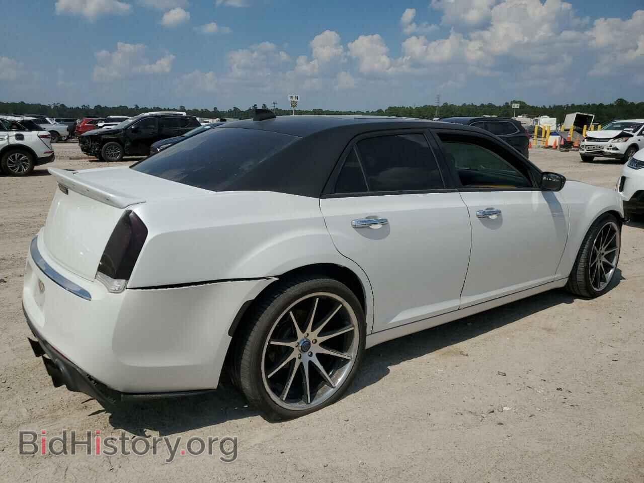 2016 CHRYSLER 300 - VIN: 2C3CCAET8GH230067 - Фото 3