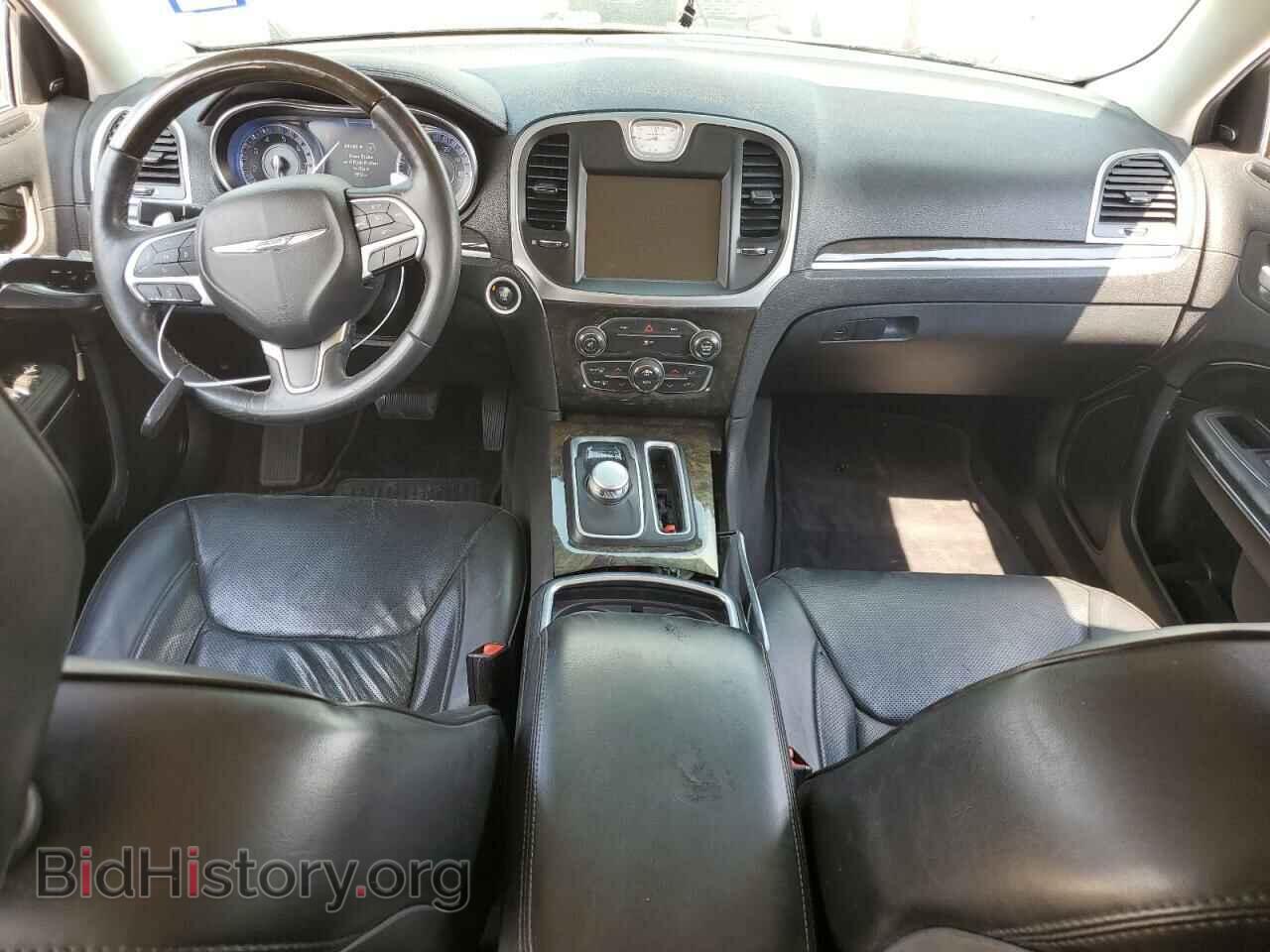 2016 CHRYSLER 300 - VIN: 2C3CCAET8GH230067 - Фото 8
