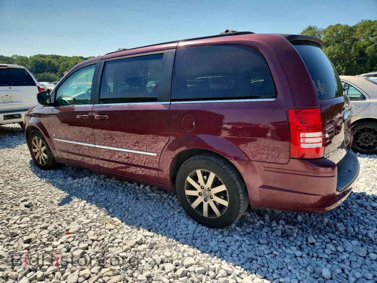 2009 CHRYSLER MINIVAN - VIN: 2A8HR54X69R642358 - Фото 2