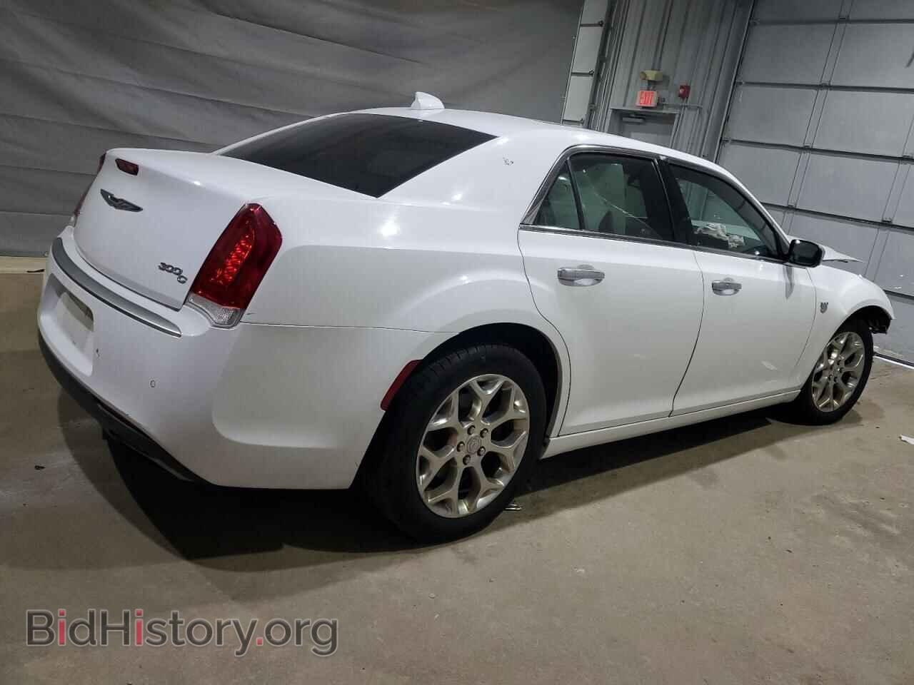 2017 CHRYSLER 300 - VIN: 2C3CCASG9HH500478 - Фото 3