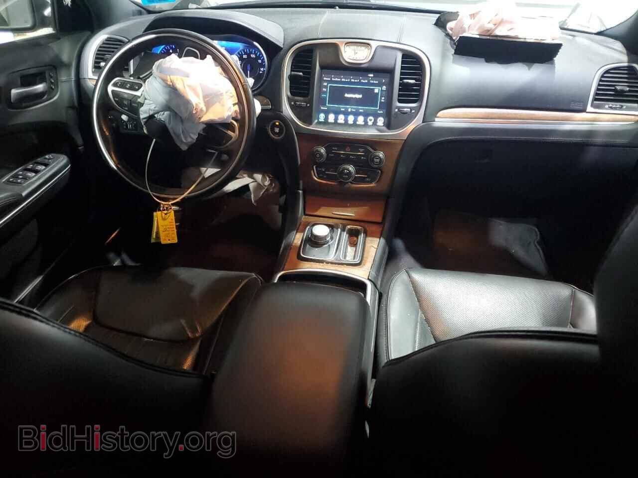 2017 CHRYSLER 300 - VIN: 2C3CCASG9HH500478 - Фото 8