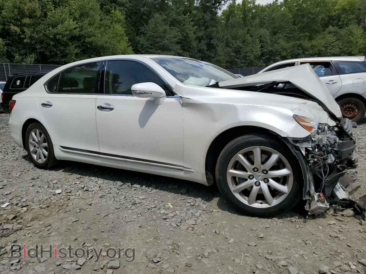 2011 LEXUS LS460 - VIN: JTHGL5EF3B5043722 - Photo 4