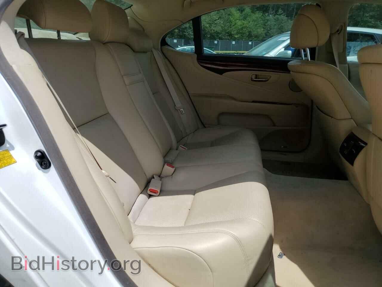 2011 LEXUS LS460 - VIN: JTHGL5EF3B5043722 - Photo 10