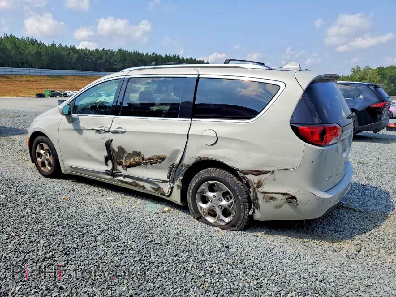 2017 CHRYSLER PACIFICA - VIN: 2C4RC1EG9HR669217 - Photo 2