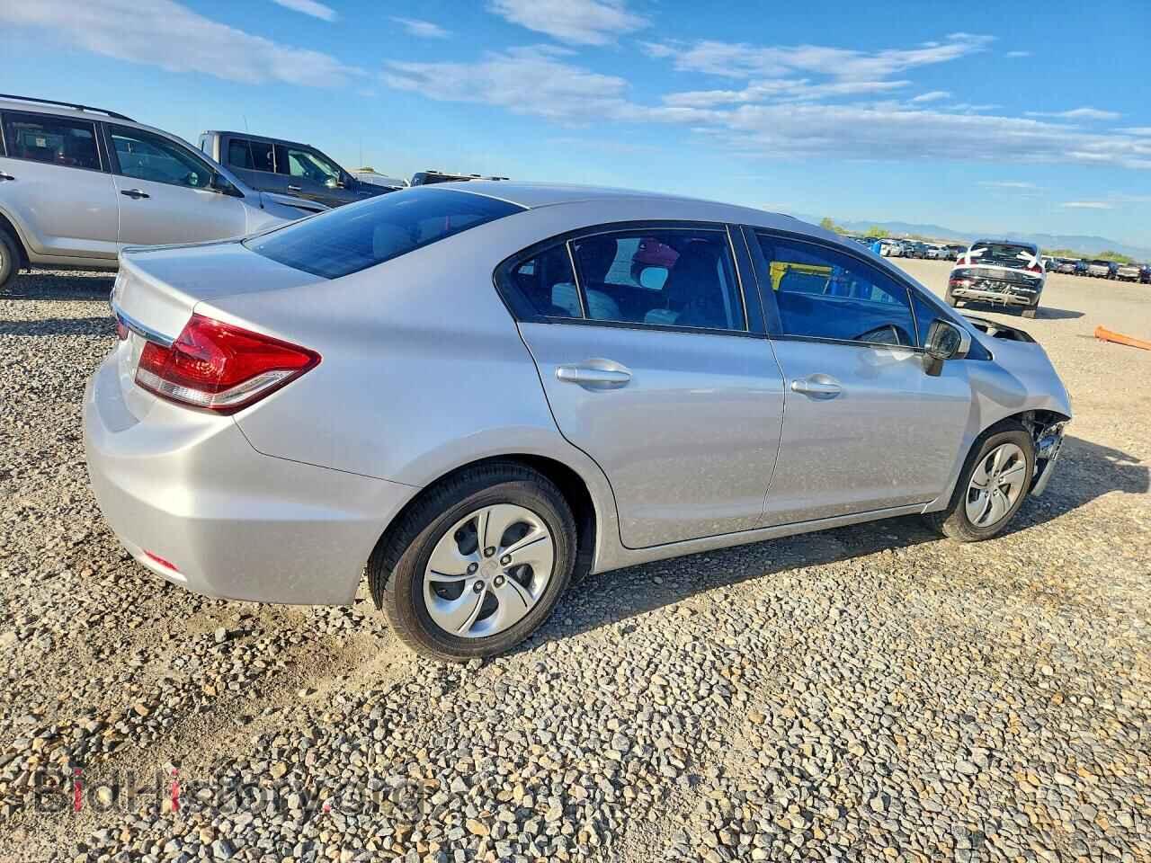 2014 Honda CIVIC (VIN 2HGFB2F53EH500032) — photo 3 of 14