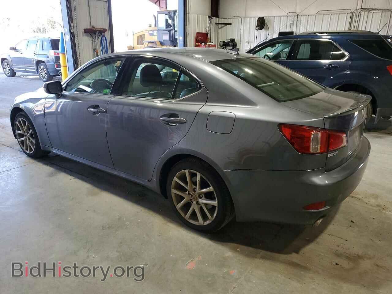 2012 LEXUS IS - VIN: JTHCF5C20C5060341 - Photo 2
