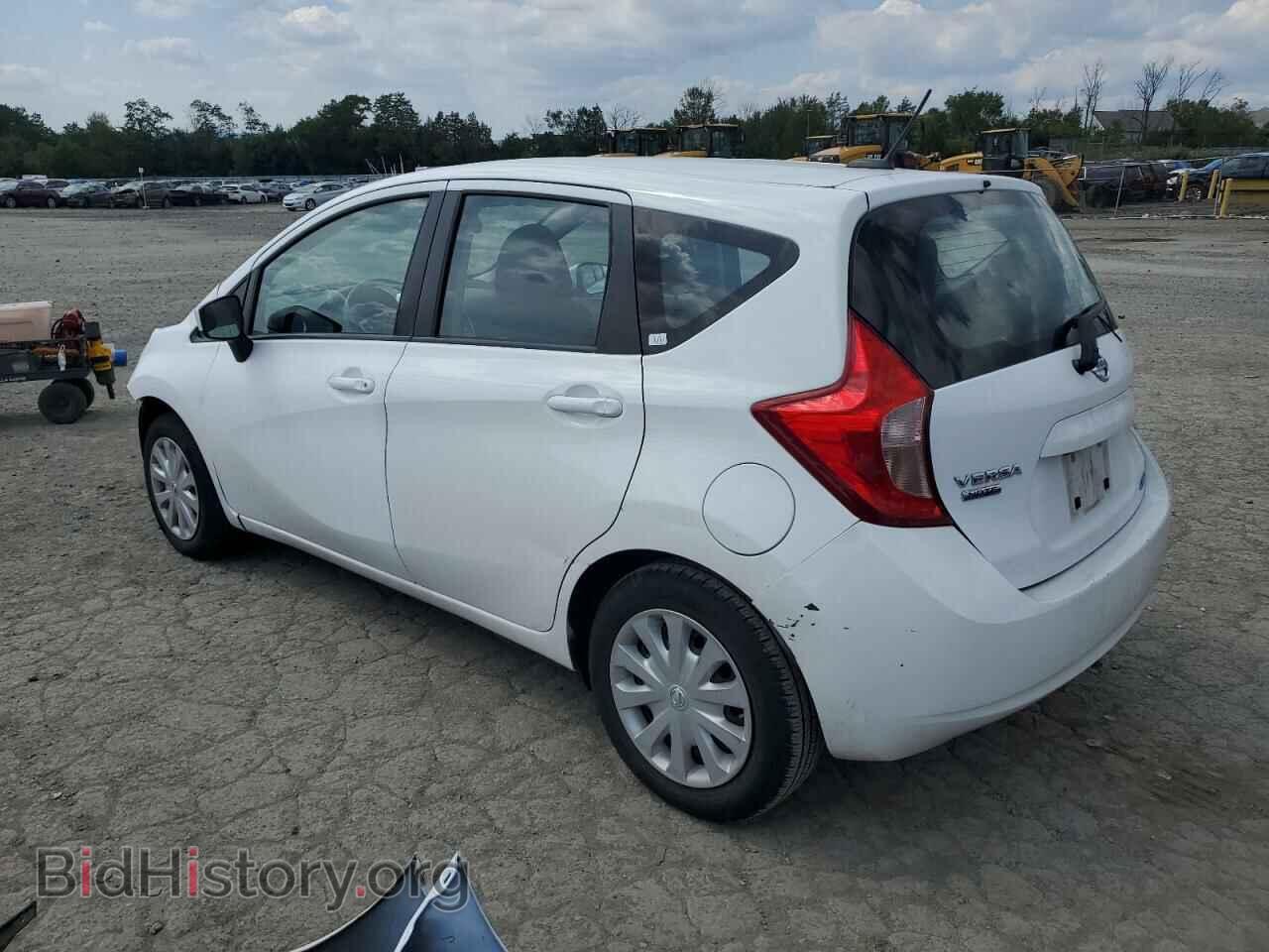 2016 NISSAN VERSA - VIN: 3N1CE2CP2GL366304 - Фото 2