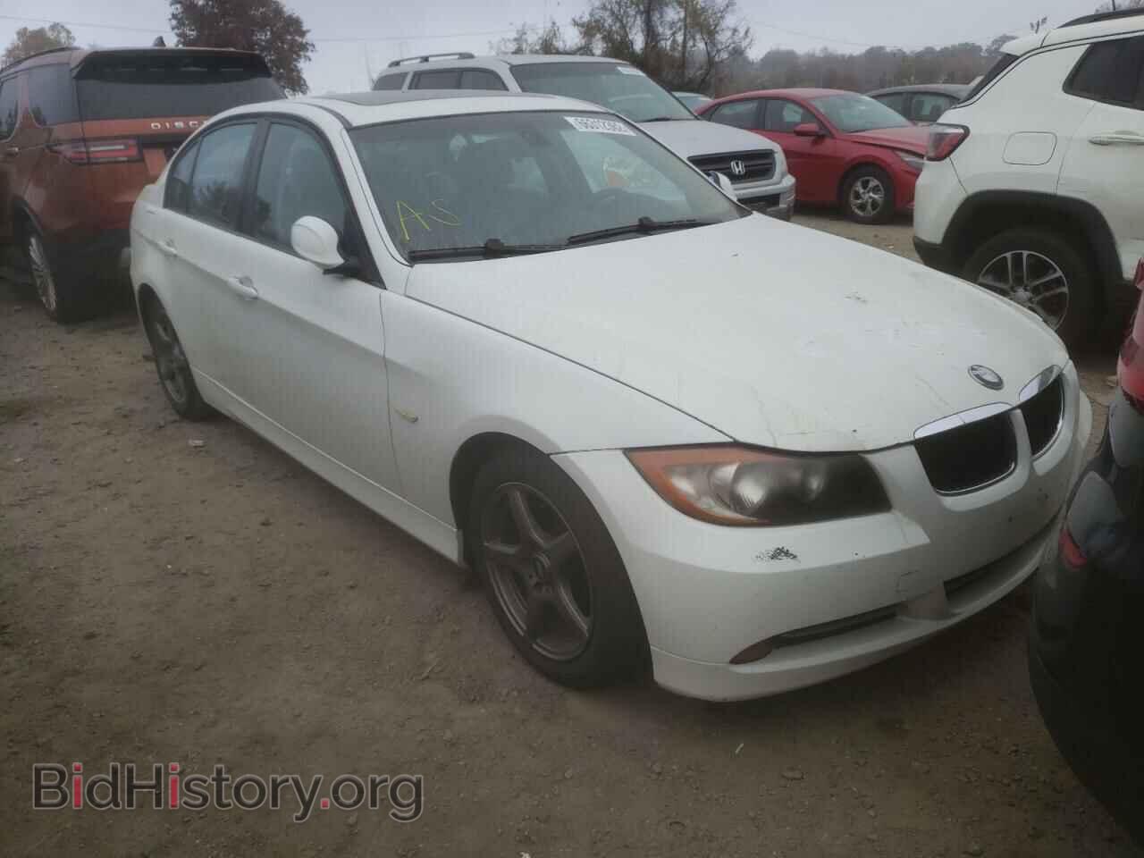 Photo WBAVA33508P142327 - BMW 3 SERIES 2008
