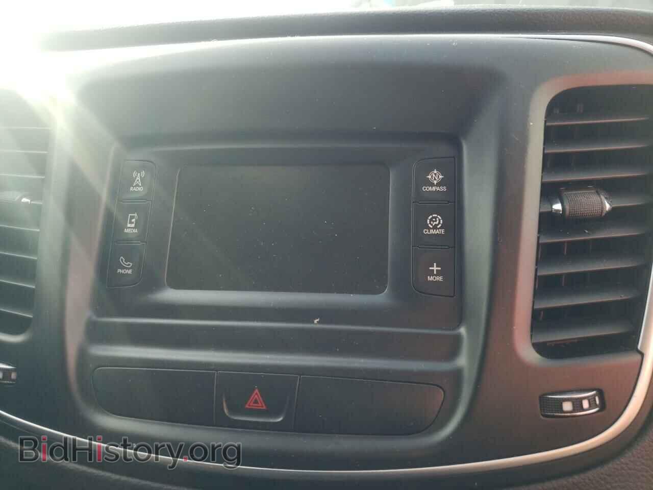 2015 CHRYSLER 200 - VIN: 1C3CCCFBXFN615959 - Фото 9