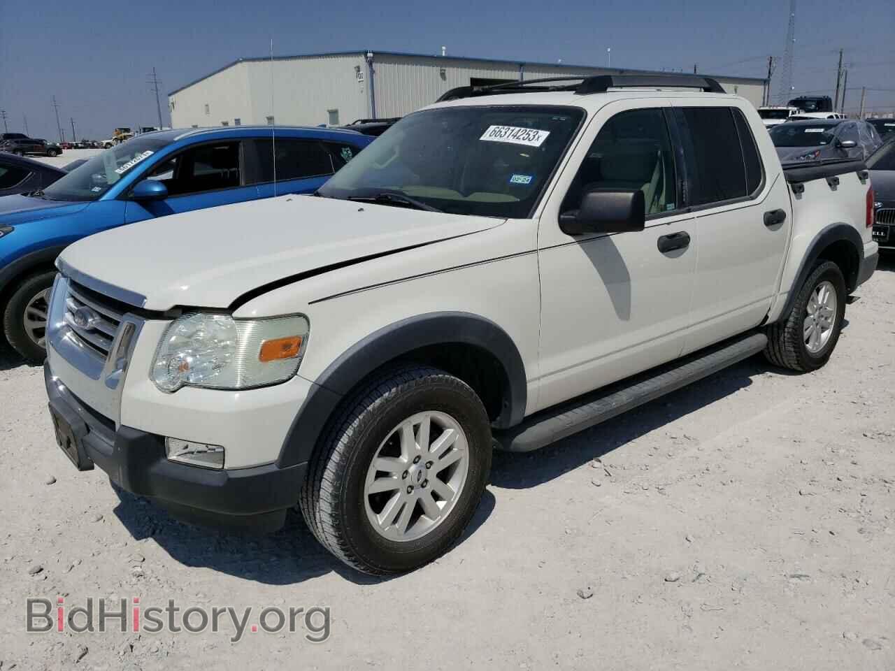Фотография 1FMEU31E28UB16497 - FORD EXPLORER 2008